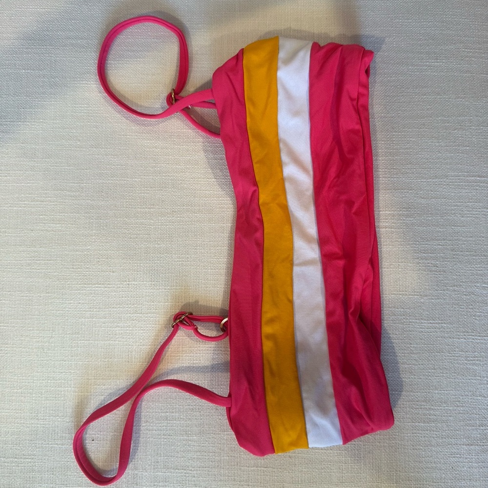 ONE ONE SWIMSUIT TOP
